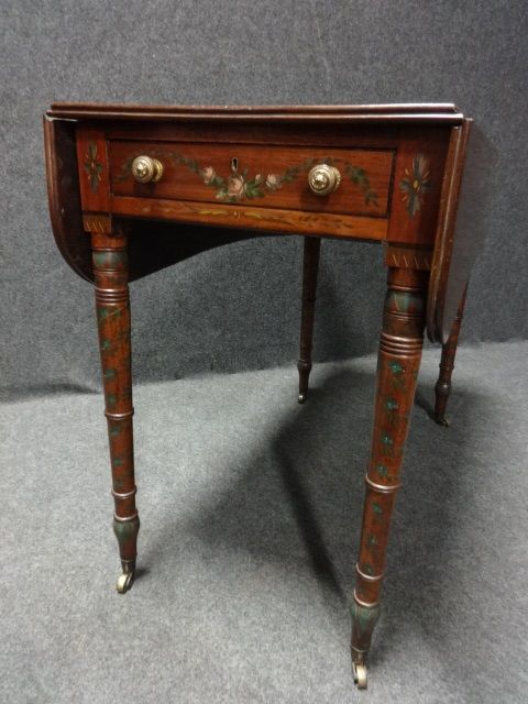 Fine Regency Painted Pembroke Table