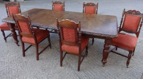 Excellent Quality Victorian Oak Dining Table and Chairs
