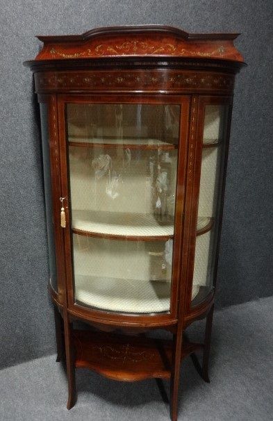 Outstanding Inlaid Display Cabinet