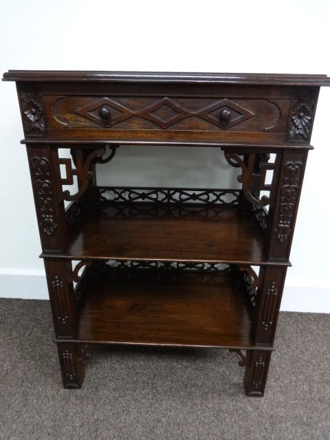 Stunning Mahogany Side Table
