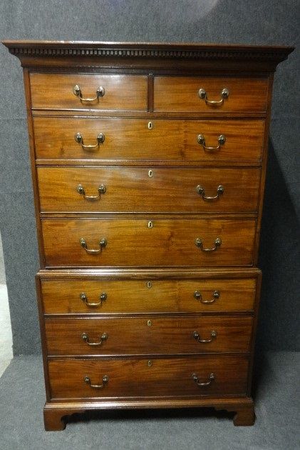 Georgian Mahogany Chest on Chest of Drawers