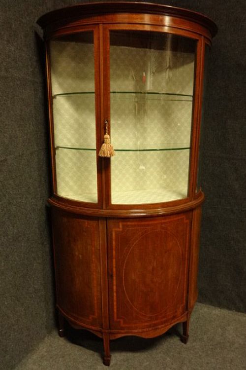 Inlaid Demi Loon Display Cabinet