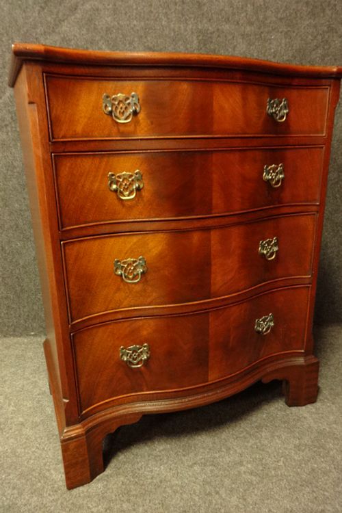 Small Serpentine Mahogany Chest of Drawers