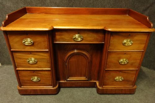 Victorian Mahogany Desk