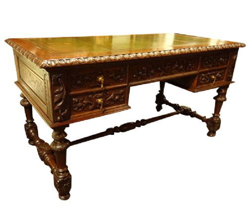 Very Good  Freestanding  Oak Desk