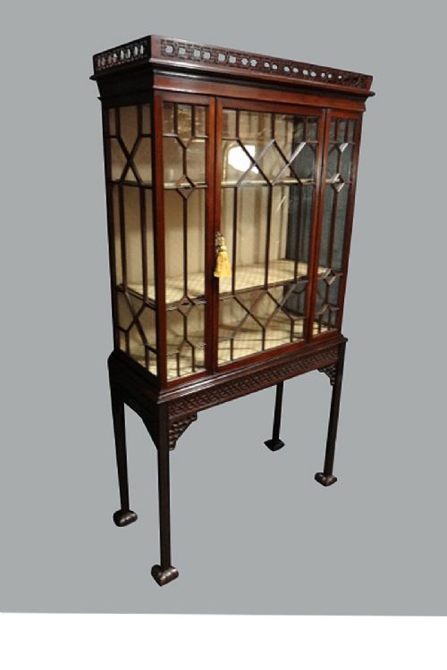 Outstanding Mahogany Display Cabinet