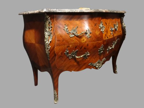 Outstanding Marquetry Bombe Shaped Commode Chest of Drawers