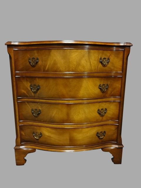 Serpentine Mahogany Chest of Four Drawers