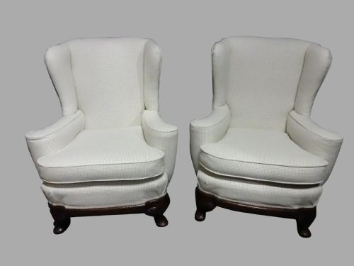 Top Quality Pair of Victorian Walnut Wing Armchairs