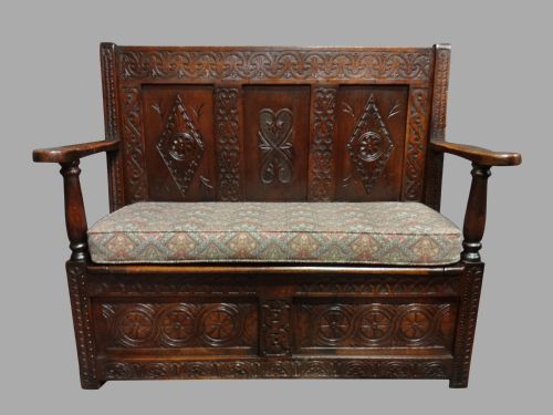 Georgian Oak Hall Settle