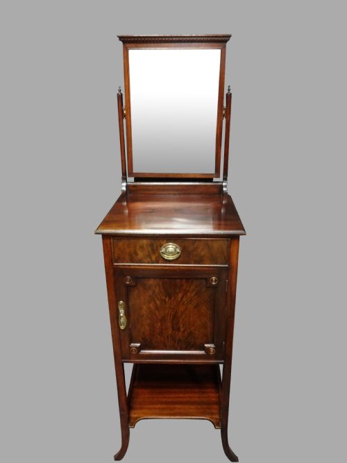 Very Pretty Mahogany Washstand