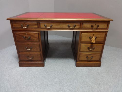 Good Mahogany Pedestal Desk