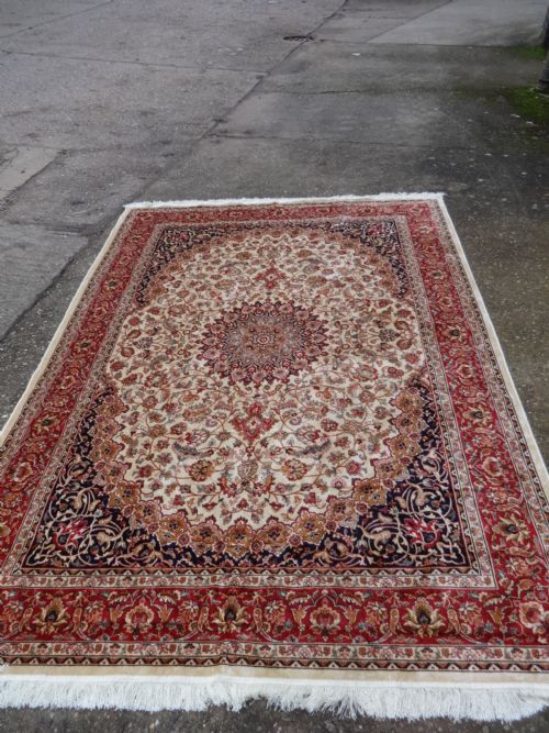 Lovely Keshan Silk Carpet