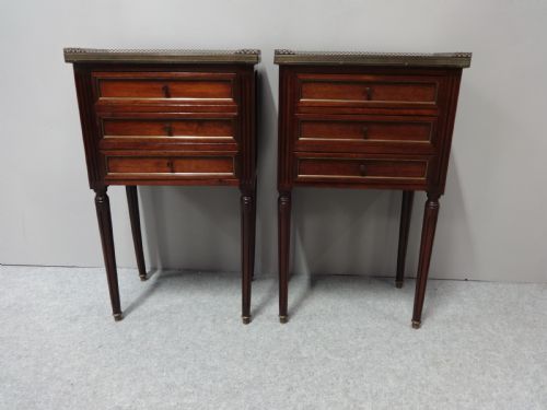 Excellent Pair French Empire Mahogany Bedside Lamp Chests