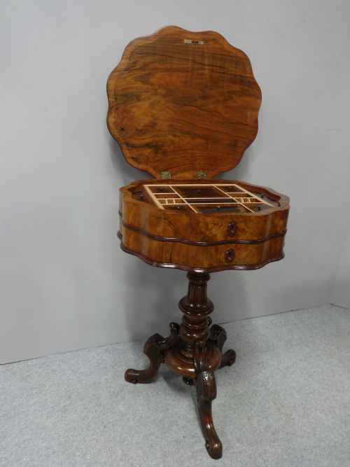 Outstanding Burr Walnut Sewing Box