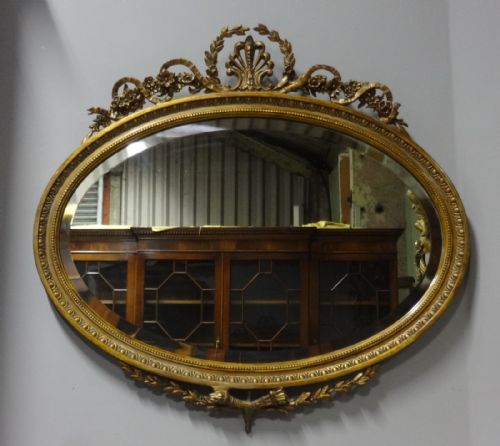 Very Nice Victorian English Oval Gilt Wall Mirror