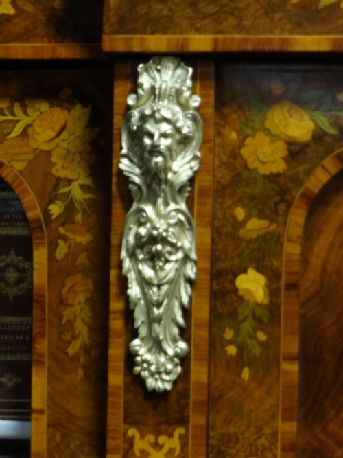 OUTSTANDING BURR WALNUT MARQUETRY BOOKCASE - ADDITIONAL PHOTO 6