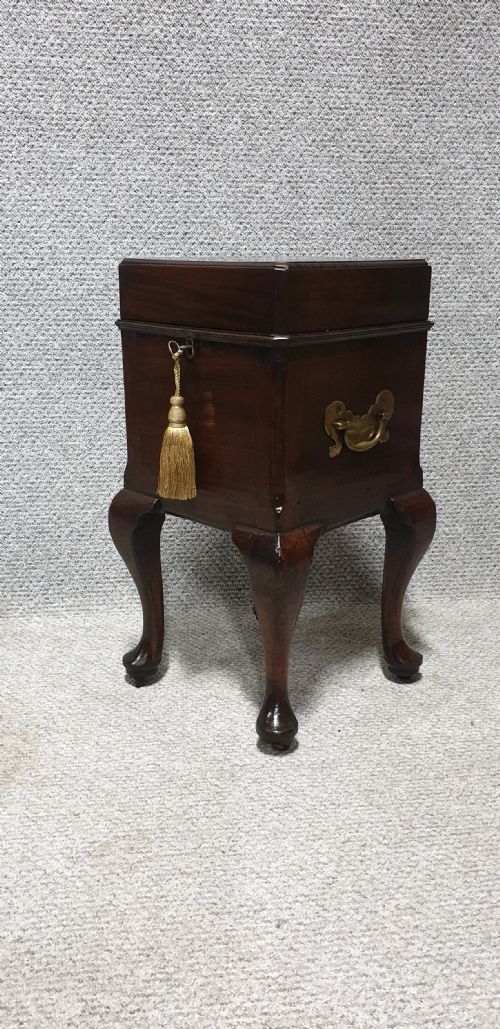 Georgian Mahogany Wine Cooler Cellarette