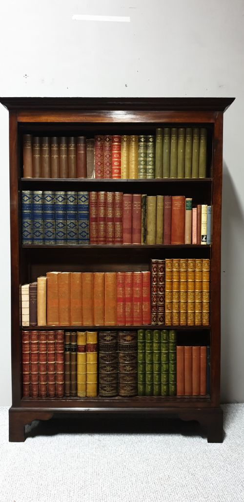 Georgian Mahogany Adjustable Open Bookcase
