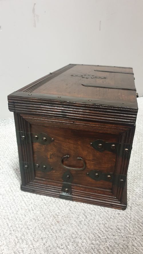 NICE IRON BOUND MAHOGANY CHEST - ADDITIONAL PHOTO 6