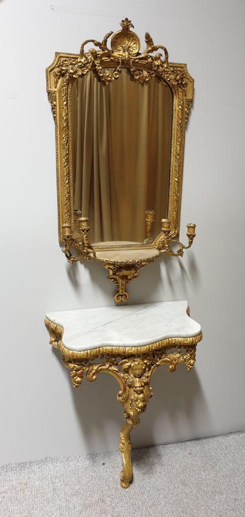 Outstanding C18th English Gilt Console Table and Mirror
