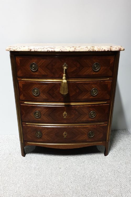 French Bow Front Commode Chest of Drawers of Small Proportions