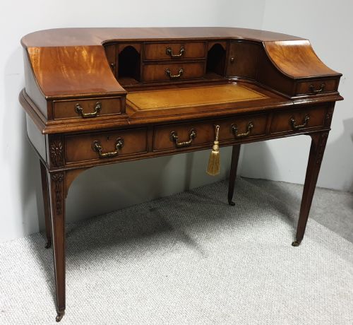 Top Quality Mahogany Carlton House Desk