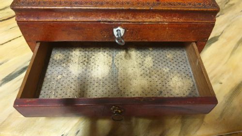 REGENCY LEATHER SEWING BOX - ADDITIONAL PHOTO 7