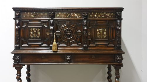 SUPERB WALNUT CABINET ON STAND - ADDITIONAL PHOTO 2