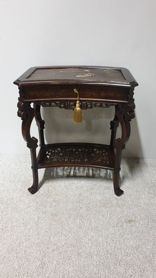JAPANESE LACQUERED WORK TABLE - ADDITIONAL PHOTO 9