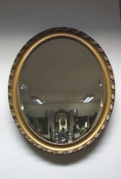 Edwardian Oval Gilt Mirror