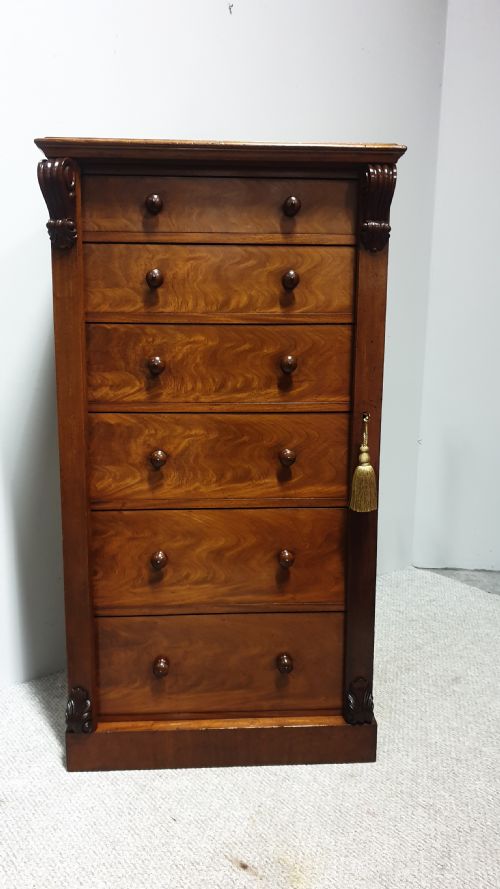 Top Quality Victorian Mahogany Wellington Chest of Drawers