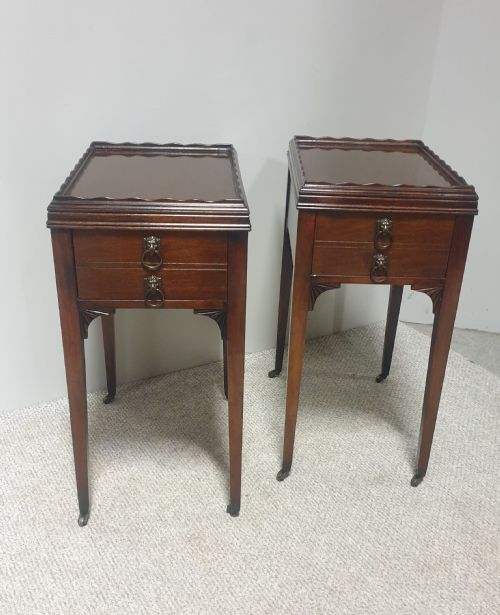Super Pair Mahogany Bedside Lamp Tables