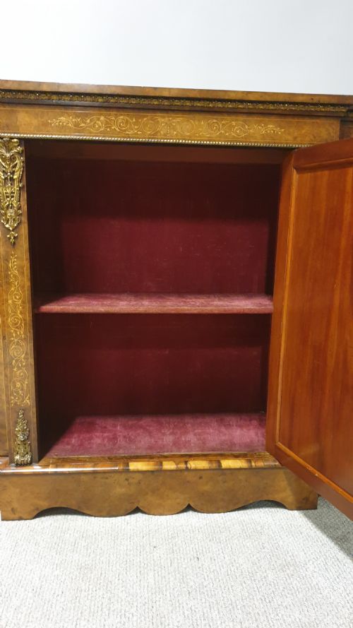 SUPERIOR BURR WALNUT CREDENZA - ADDITIONAL PHOTO 7