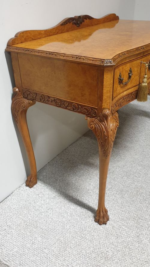 fig 1. Superb Quality Burr Walnut Sideboard