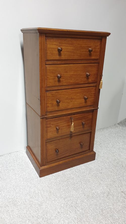 Victorian Mahogany Wellington Chest of Drawers