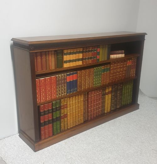 Very Good Mahogany Low Adjustable Bookcase