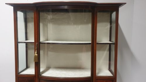 FINE INLAID MAHOGANY DISPLAY CABINET - ADDITIONAL PHOTO 3