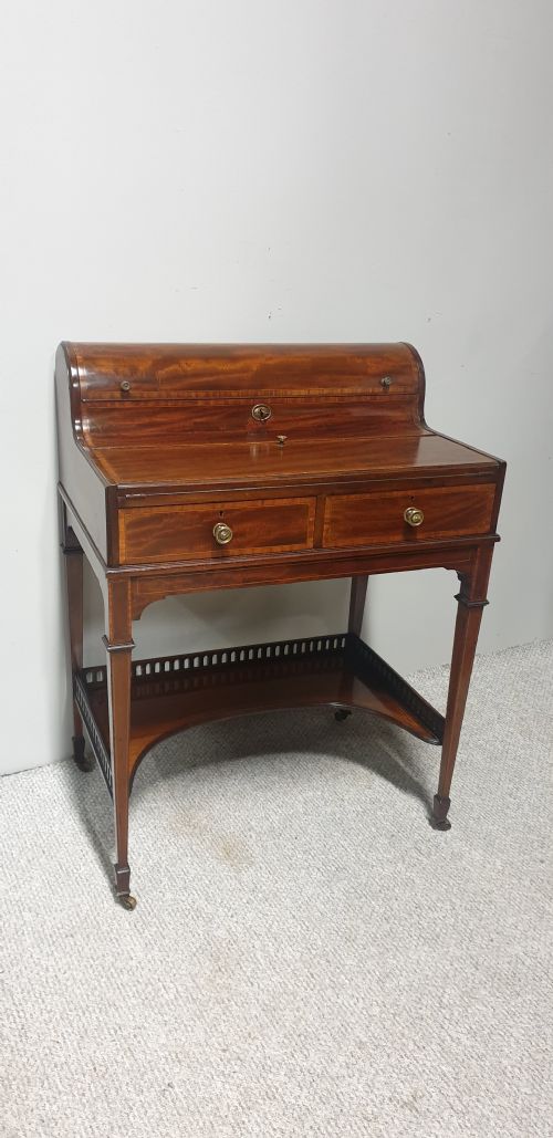 Pretty Mahogany Ladies Desk