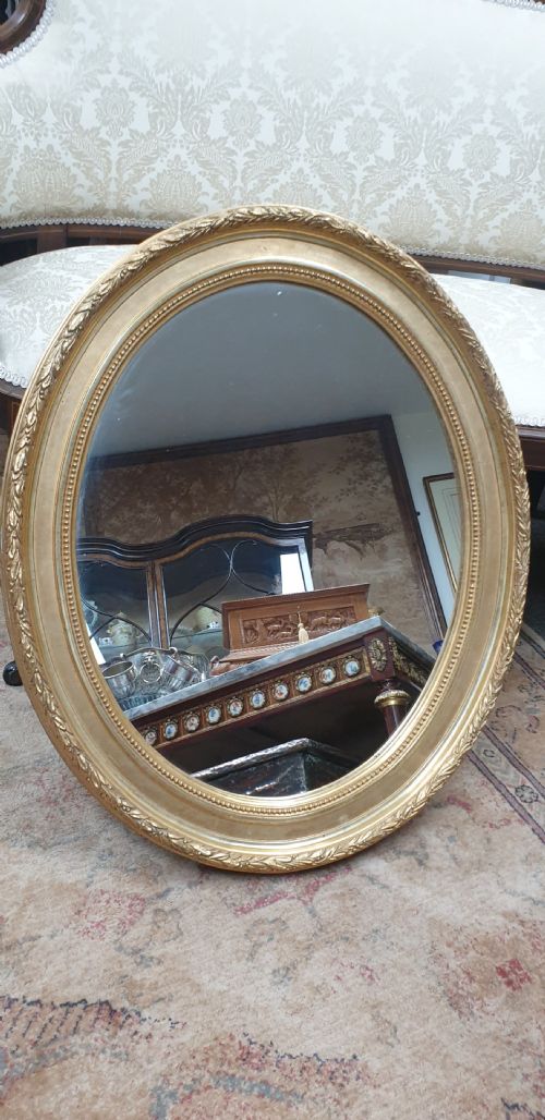 WONDERFUL EDWARDIAN OVAL GILT MIRROR