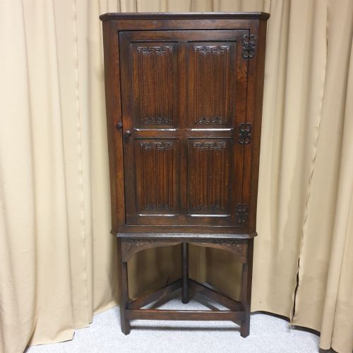 Good Oak Corner Cabinet on Stand