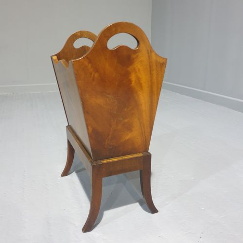 LOVELY MAHOGANY MAGAZINE RACK - ADDITIONAL PHOTO 1