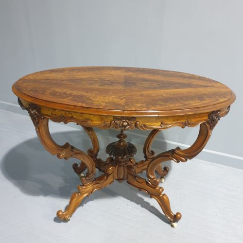 WONDERFUL VICTORIAN MAHOGANY CENTRE TABLE