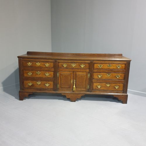 Superb C18th Oak Dresser Base