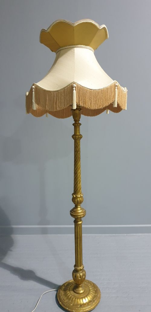 WONDERFUL GILT STANDARD LAMP - ADDITIONAL PHOTO 1