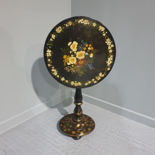 Victorian Paper Mache Pedestal Table