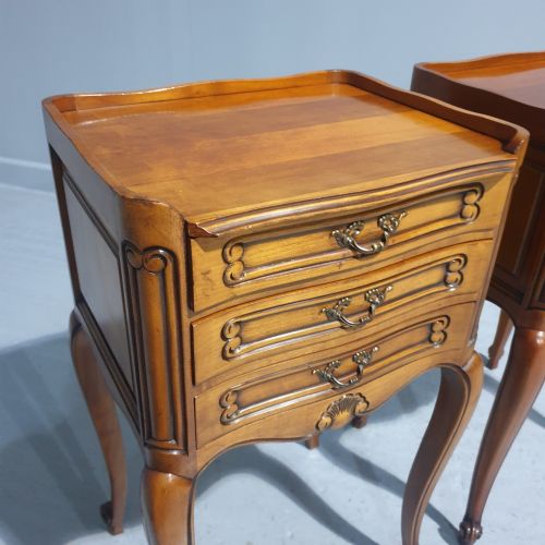 PAIR FRENCH MAHOGANY BEDSIDE LAMP TABLES - ADDITIONAL PHOTO 8
