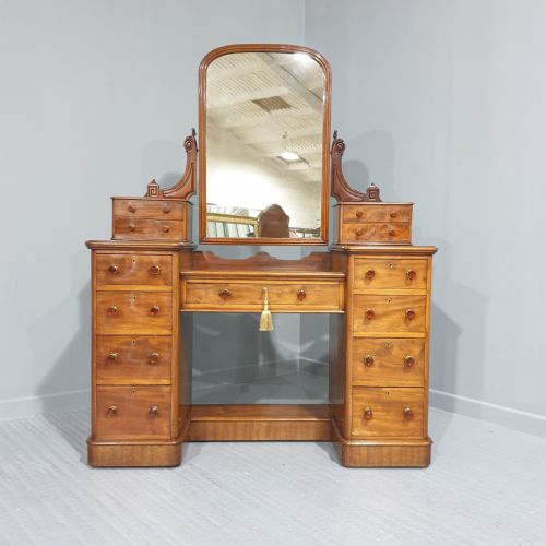 fig 1. Outstanding Mahogany Dressing Table