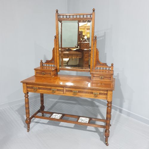 Lovely Pollard Oak Dressing Table