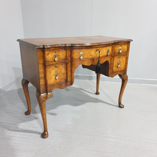 fig 1. Superb Burr Walnnut Desk